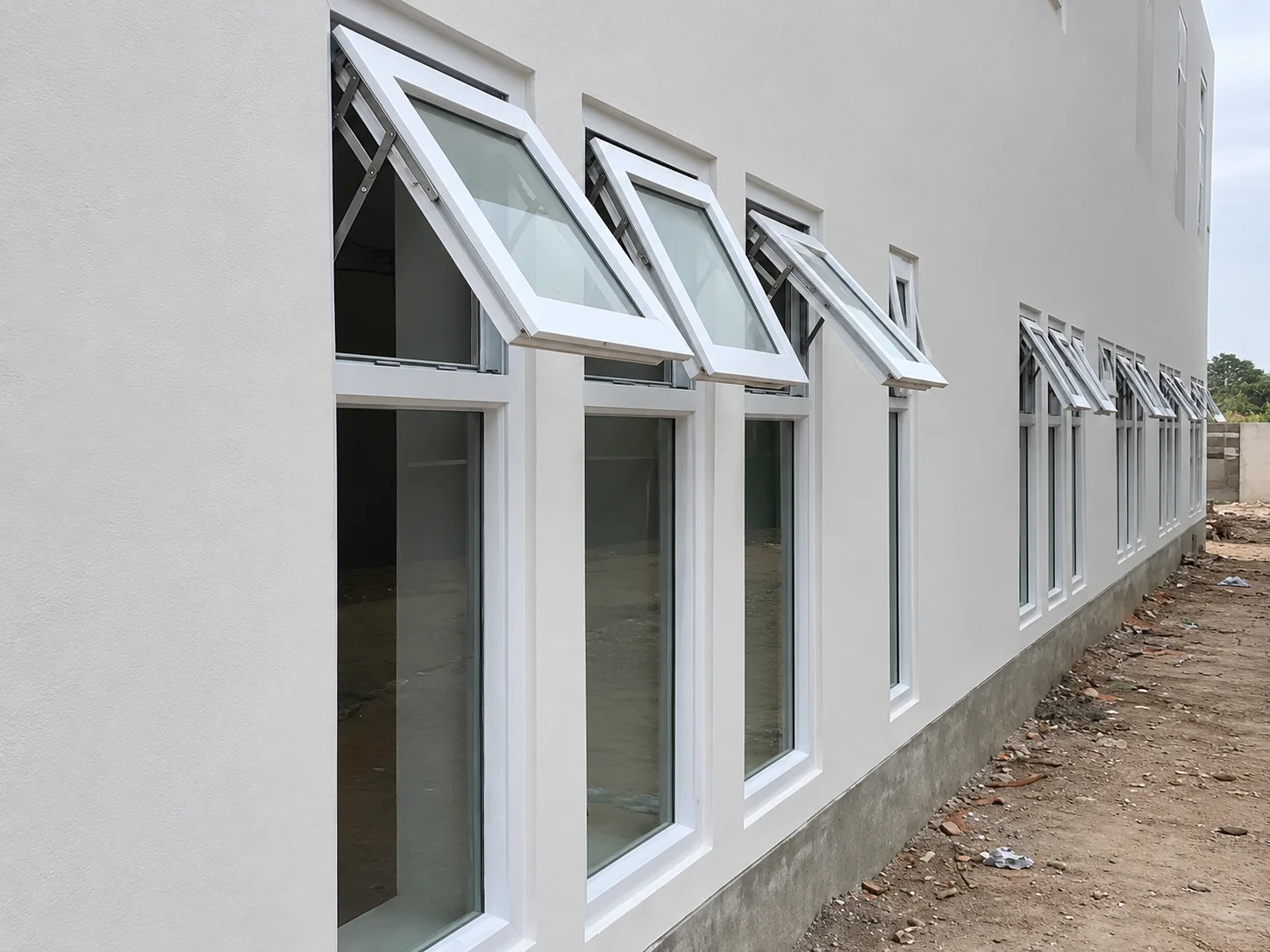 Referencia de trabajos en PVC y vidrio — Instalación de ventanas de PVC